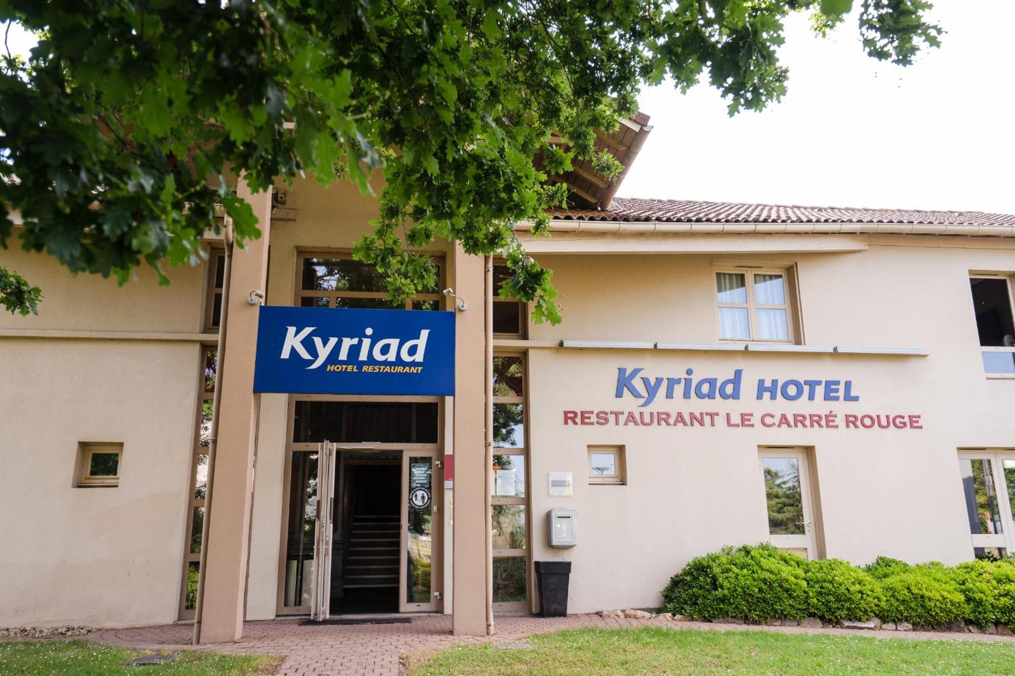 Brit Hotel Essentiel Шоле Экстерьер фото